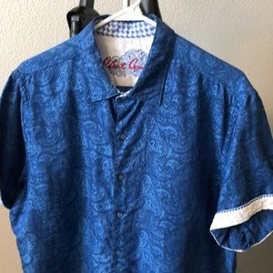 Robert Graham XL short sleeve. Black paisley